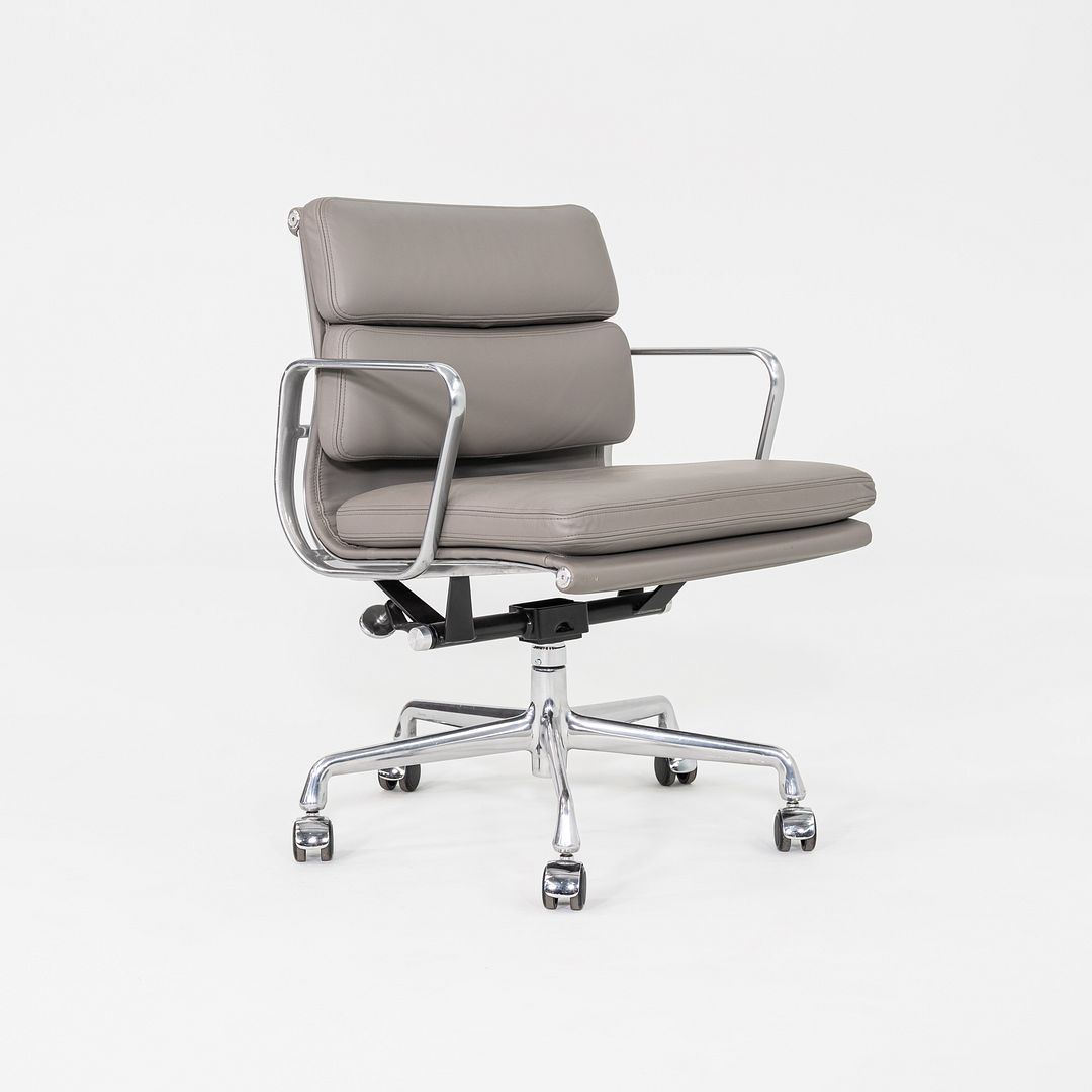 2013 Herman Miller Eames Soft Pad Management Desk Chair Grey Leather 3x Avail