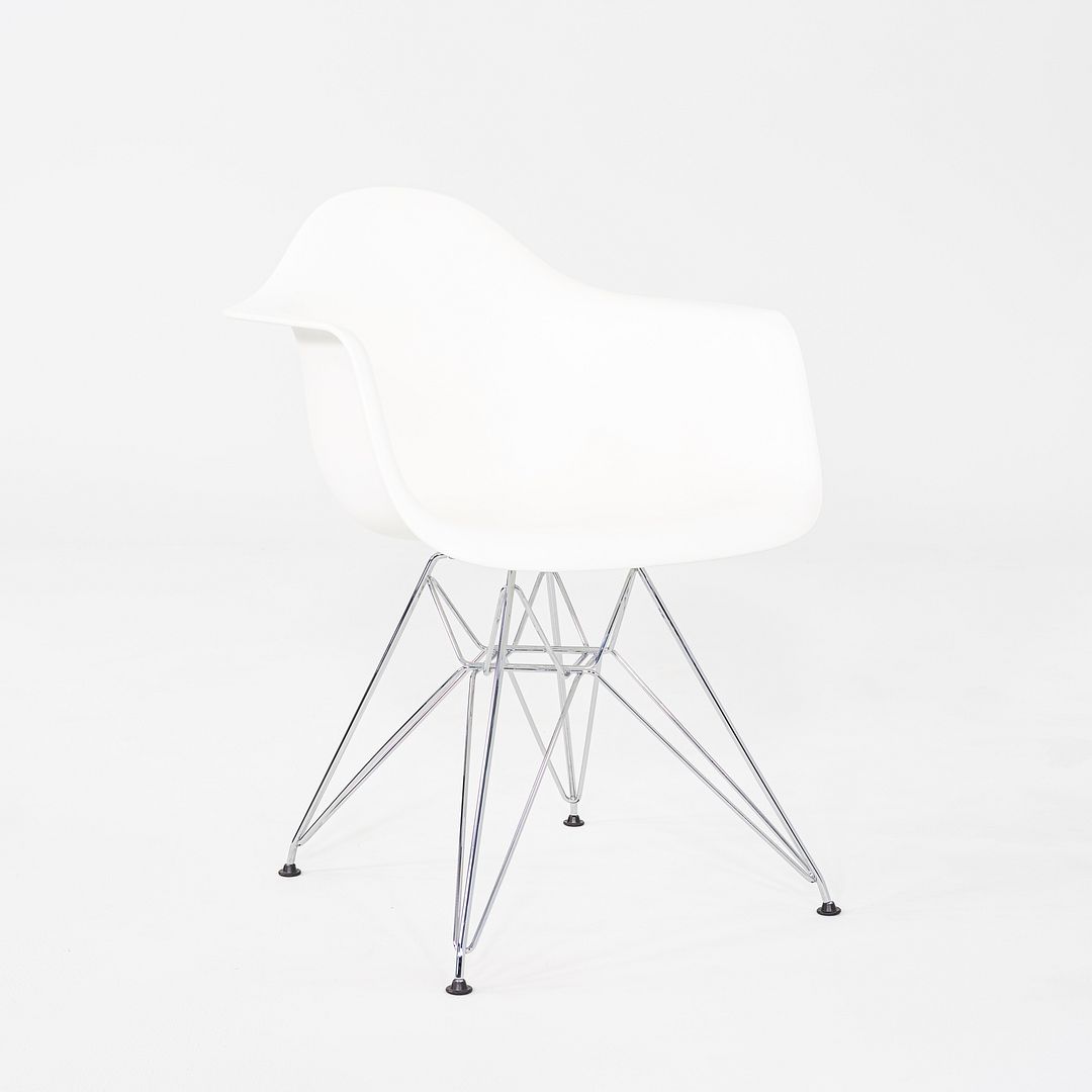 2020s Pair of Herman Miller Eames DAR Dining Arm Chairs in White w/ Eiffel Base