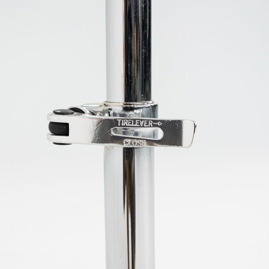 2010s Pair of Chromed Steel and Glass Adjustable Side Tables 20 Inch Diameter