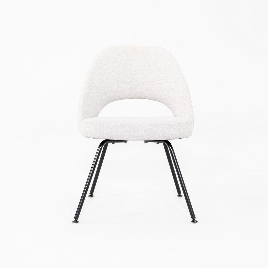 2020s Eero Saarinen for Knoll Executive Dining / Side Chair in Light Grey Fabric