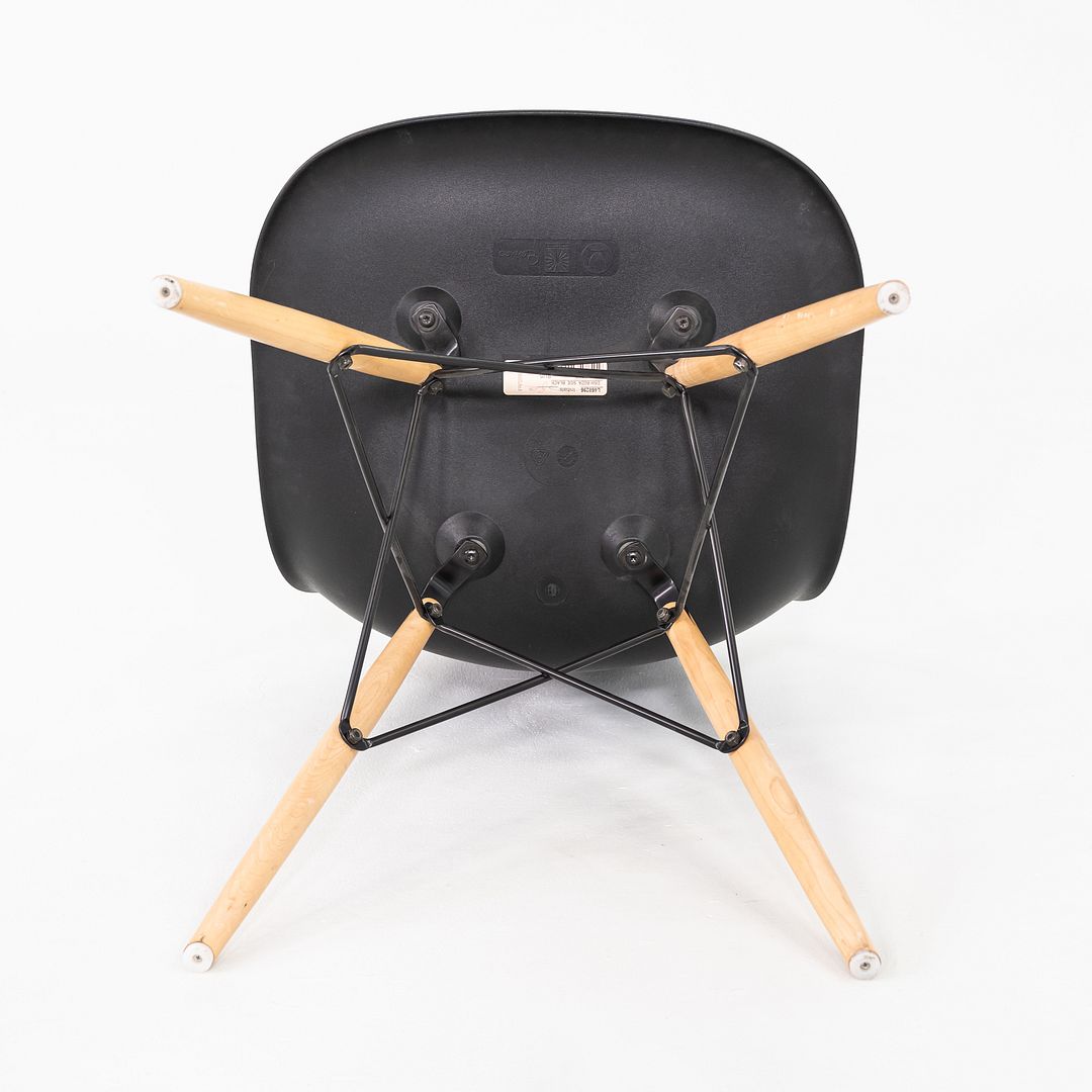 2012 Herman Miller Eames DSW Plastic Side Chair with Eiffel Tower Base 5x Avail