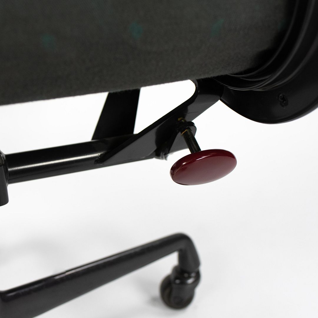 1990 Soft Pad Executive Desk Chair by Charles and Ray Eames for Herman Miller in Patterned Fabric