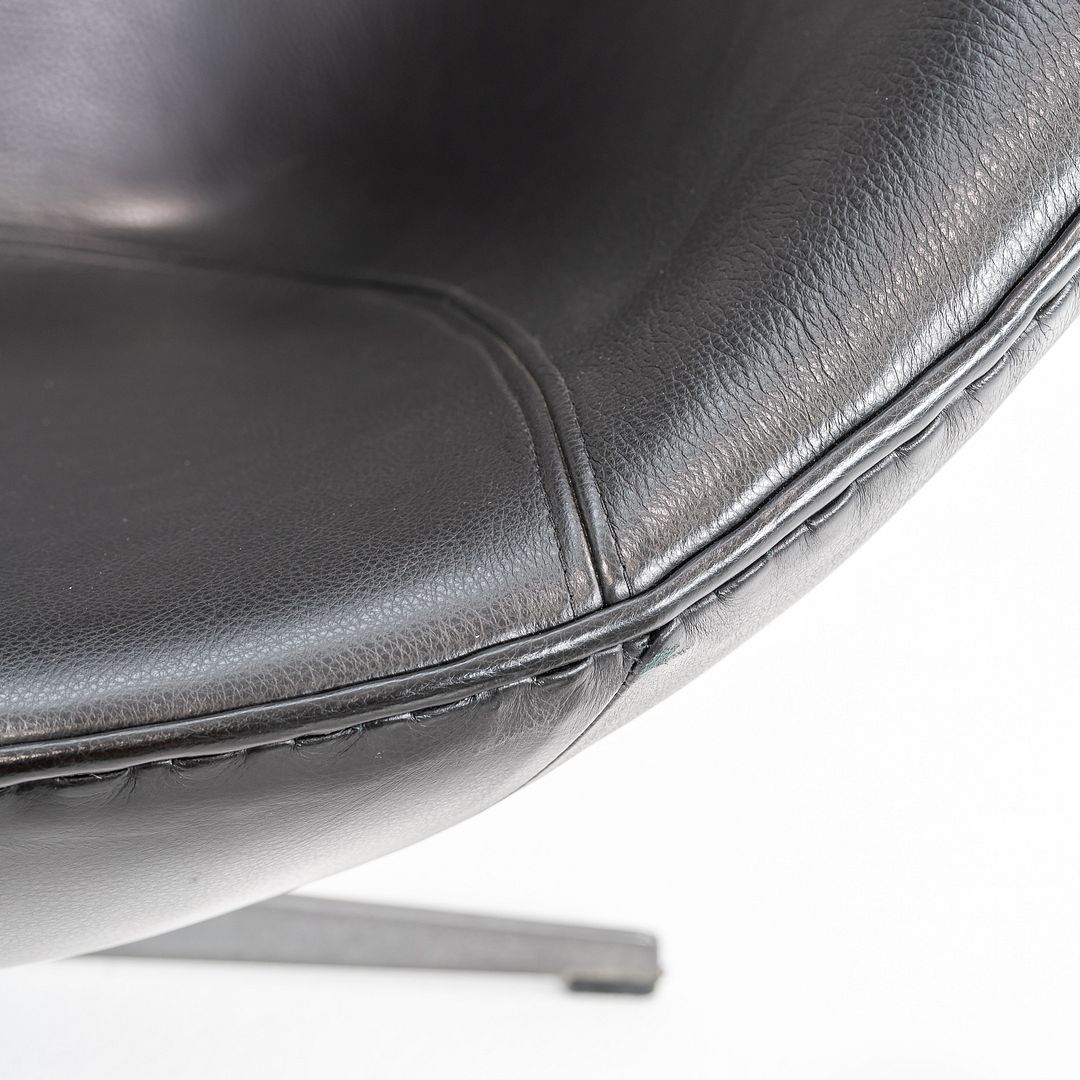 1960s Egg Lounge Chair, Model 3316 by Arne Jacobsen for Fritz Hansen in Re-done Black Leather