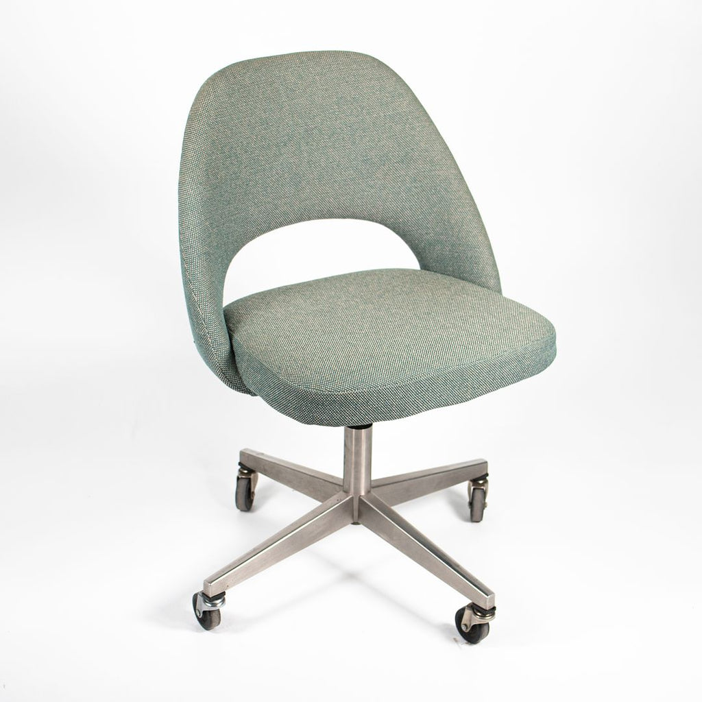 1980s Saarinen Executive Desk Chair, 72 US-BC by Eero Saarinen for Knoll Steel, Fabric, Foam