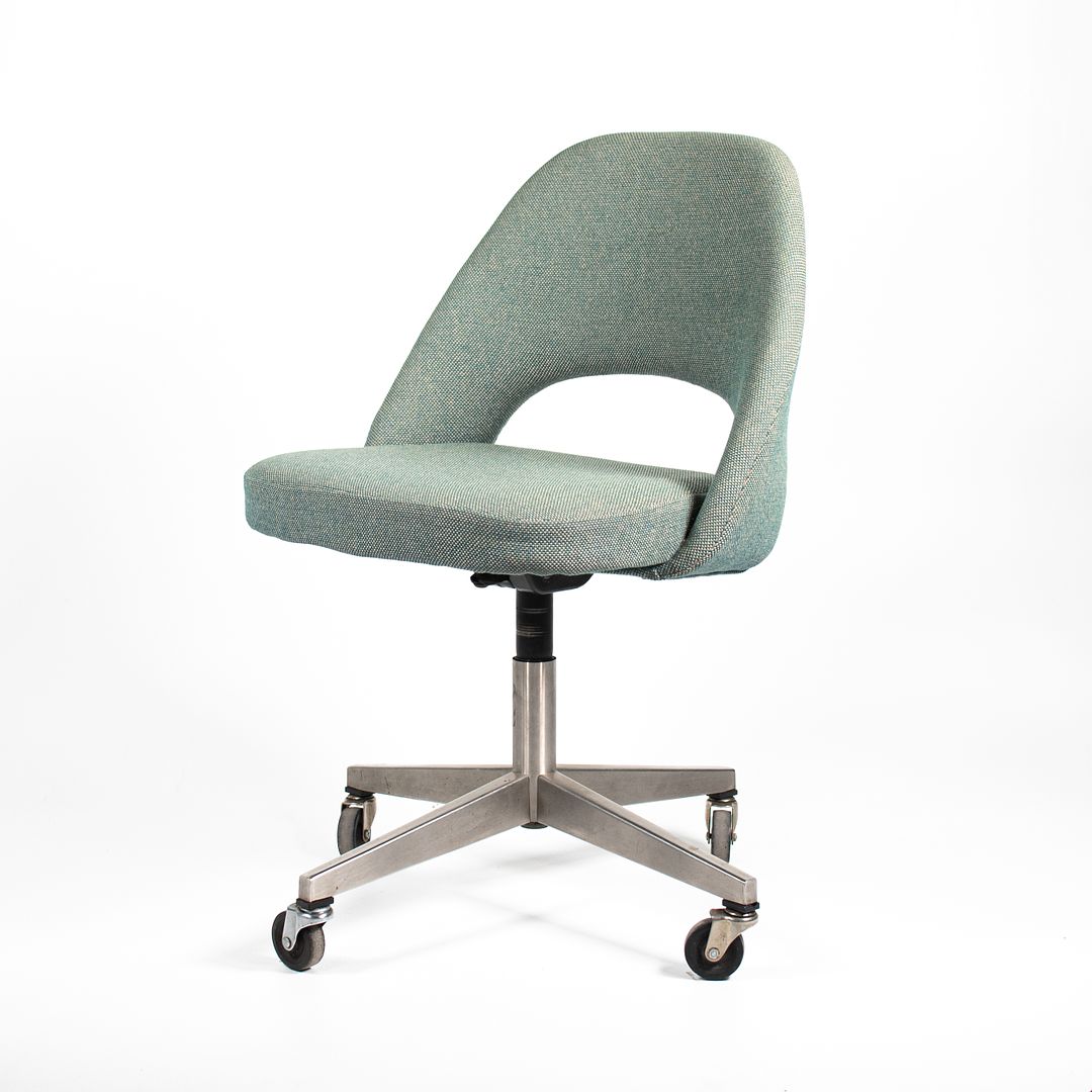 1980s Saarinen Executive Desk Chair, 72 US-BC by Eero Saarinen for Knoll Steel, Fabric, Foam