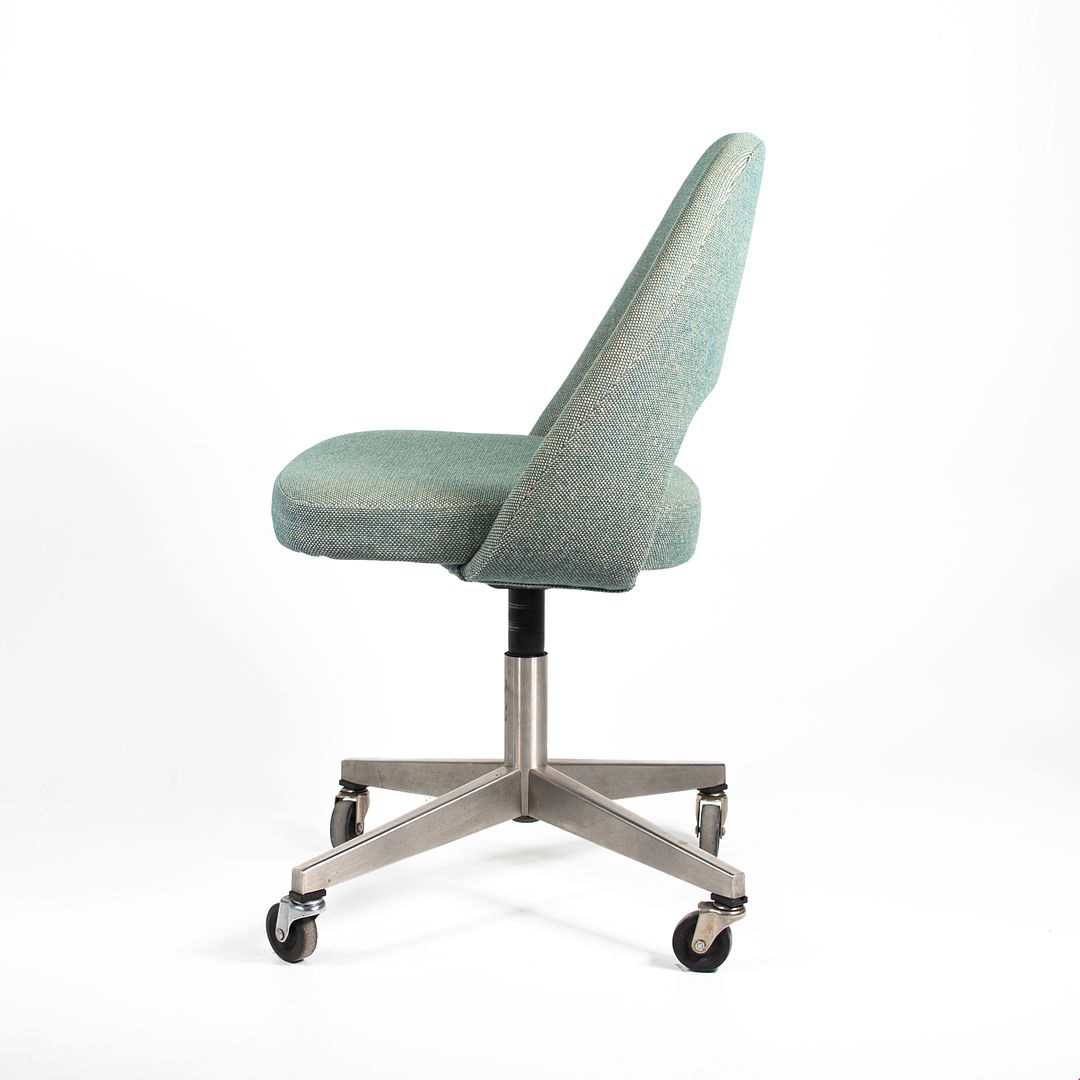 1980s Saarinen Executive Desk Chair, 72 US-BC by Eero Saarinen for Knoll Steel, Fabric, Foam