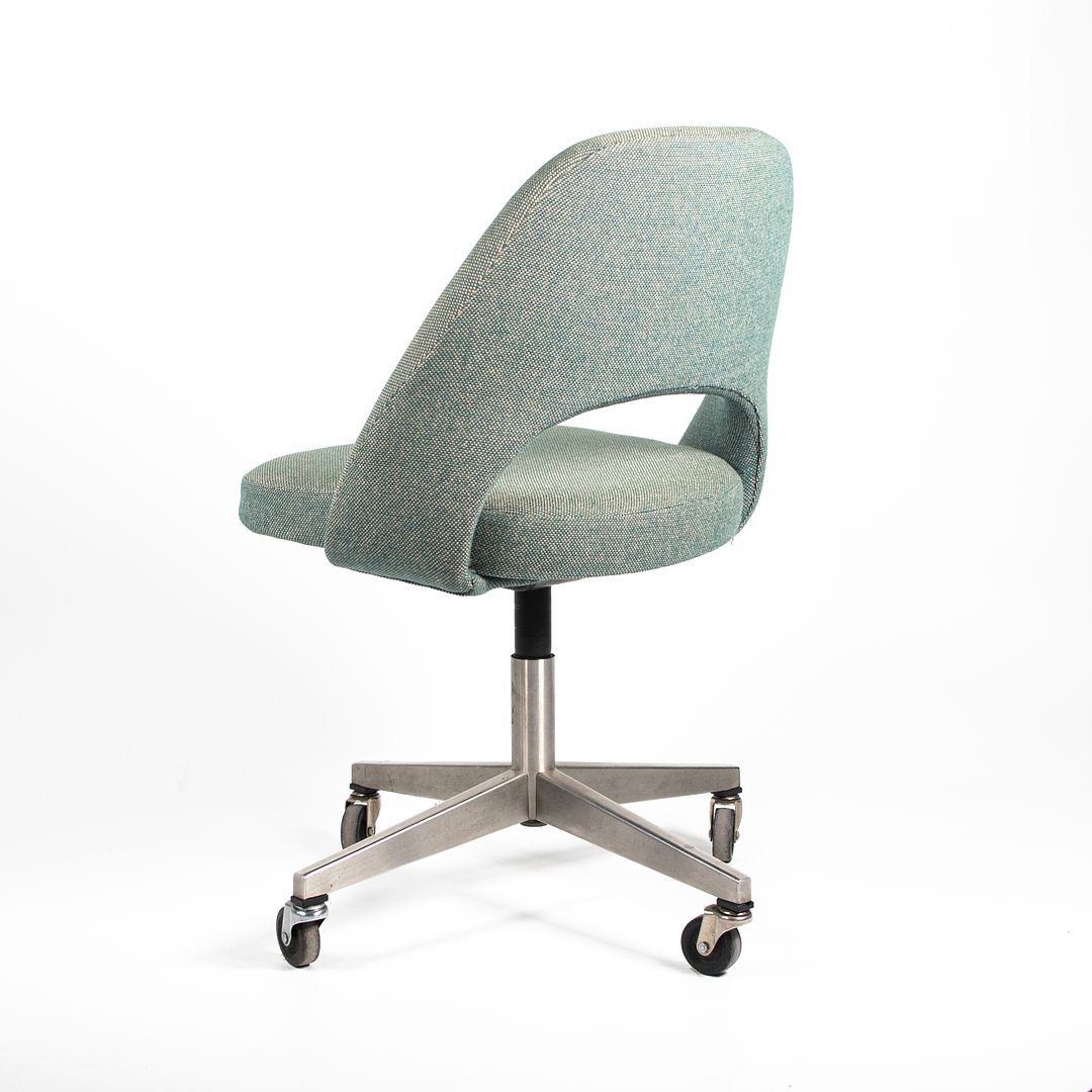 1980s Saarinen Executive Desk Chair, 72 US-BC by Eero Saarinen for Knoll Steel, Fabric, Foam