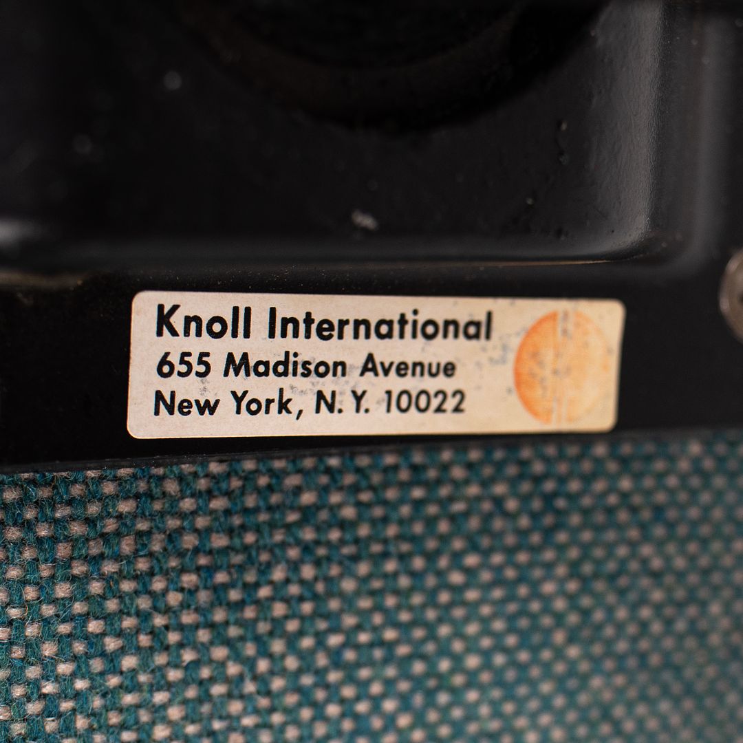 1980s Saarinen Executive Desk Chair, 72 US-BC by Eero Saarinen for Knoll Steel, Fabric, Foam