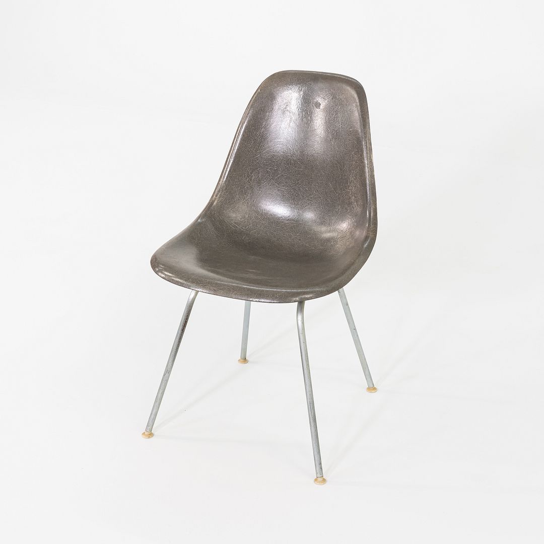 C. 1958 Herman Miller Eames Fiberglass Dining Shell Chair in Gray 3x Available