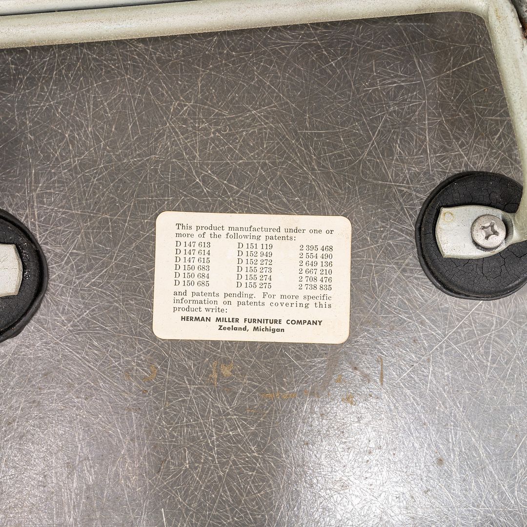 C. 1958 Herman Miller Eames Fiberglass Dining Shell Chair in Gray 3x Available