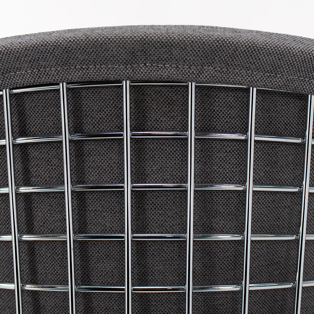 2021 Pair of Knoll Bertoia Side Chairs, Model 420C by Harry Bertoia for Knoll in Chromed Steel and Fabric