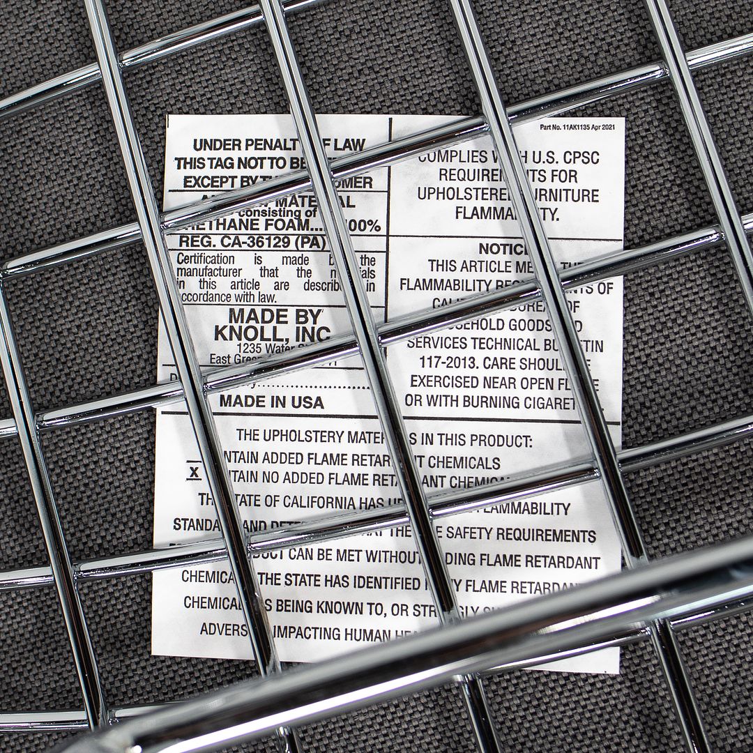 2021 Pair of Knoll Bertoia Side Chairs, Model 420C by Harry Bertoia for Knoll in Chromed Steel and Fabric