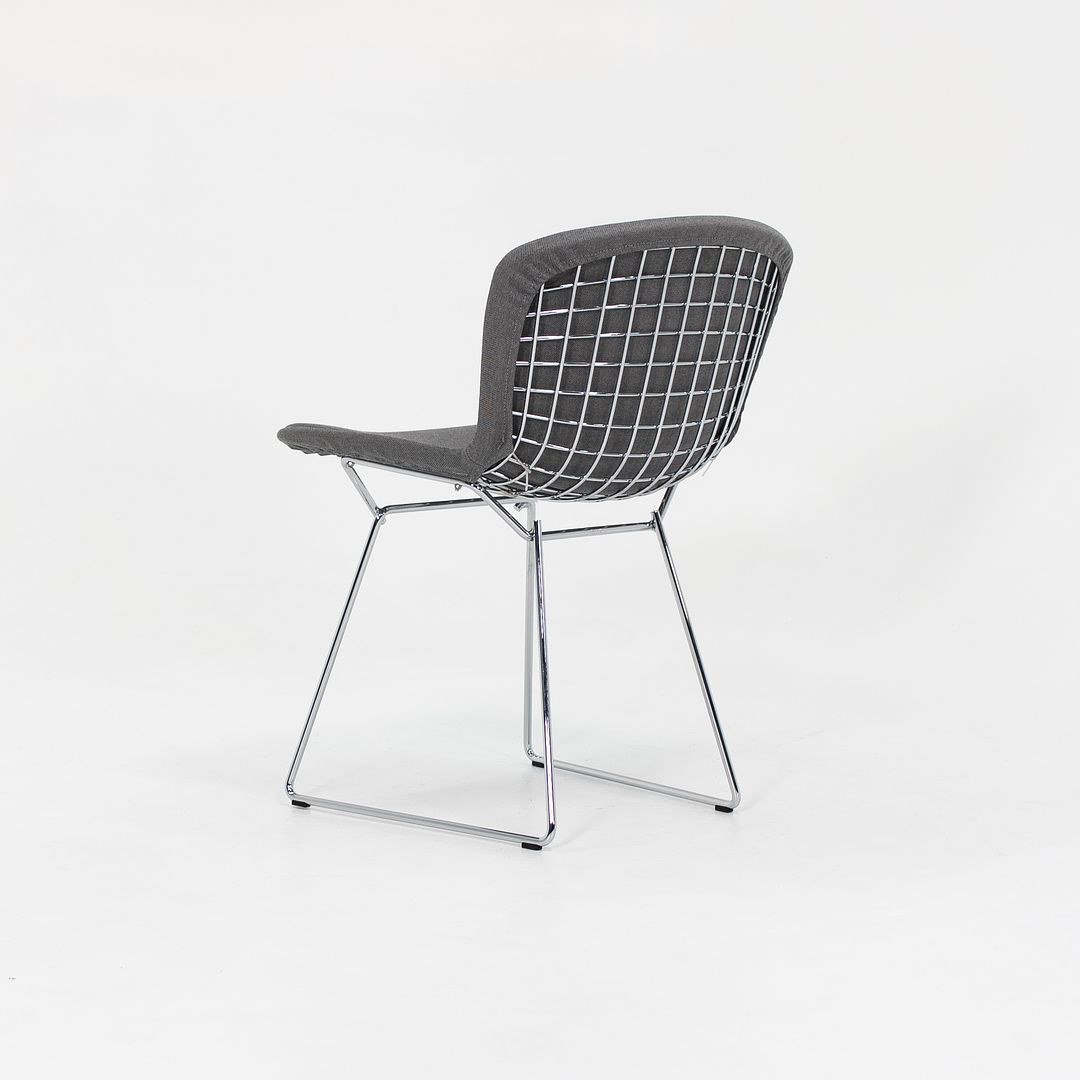 2021 Pair of Knoll Bertoia Side Chairs, Model 420C by Harry Bertoia for Knoll in Chromed Steel and Fabric