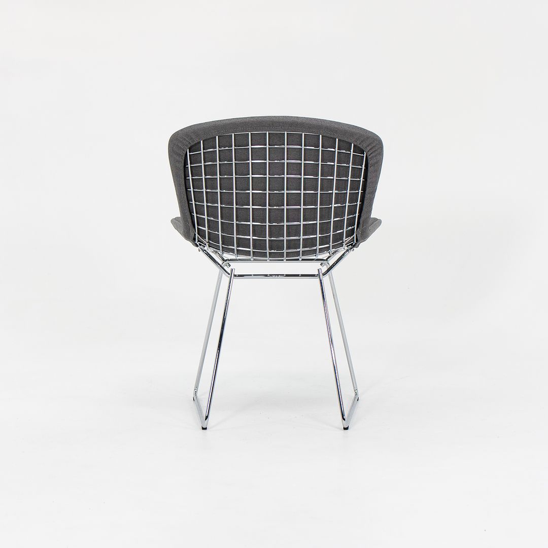 2021 Pair of Knoll Bertoia Side Chairs, Model 420C by Harry Bertoia for Knoll in Chromed Steel and Fabric