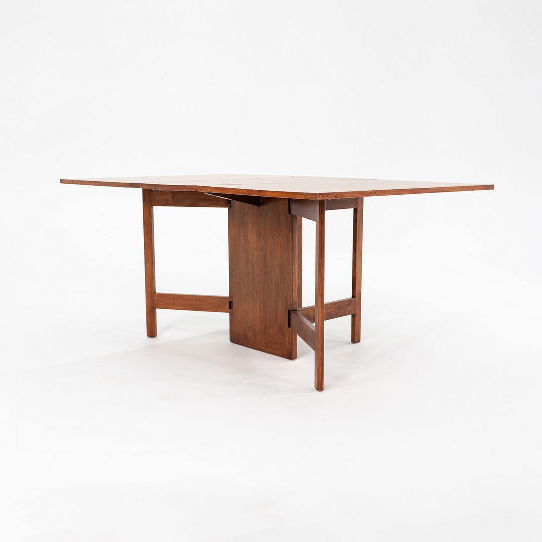 C. 1954 George Nelson Herman Miller Gate Leg Dining Table in Mahogany Model 4656