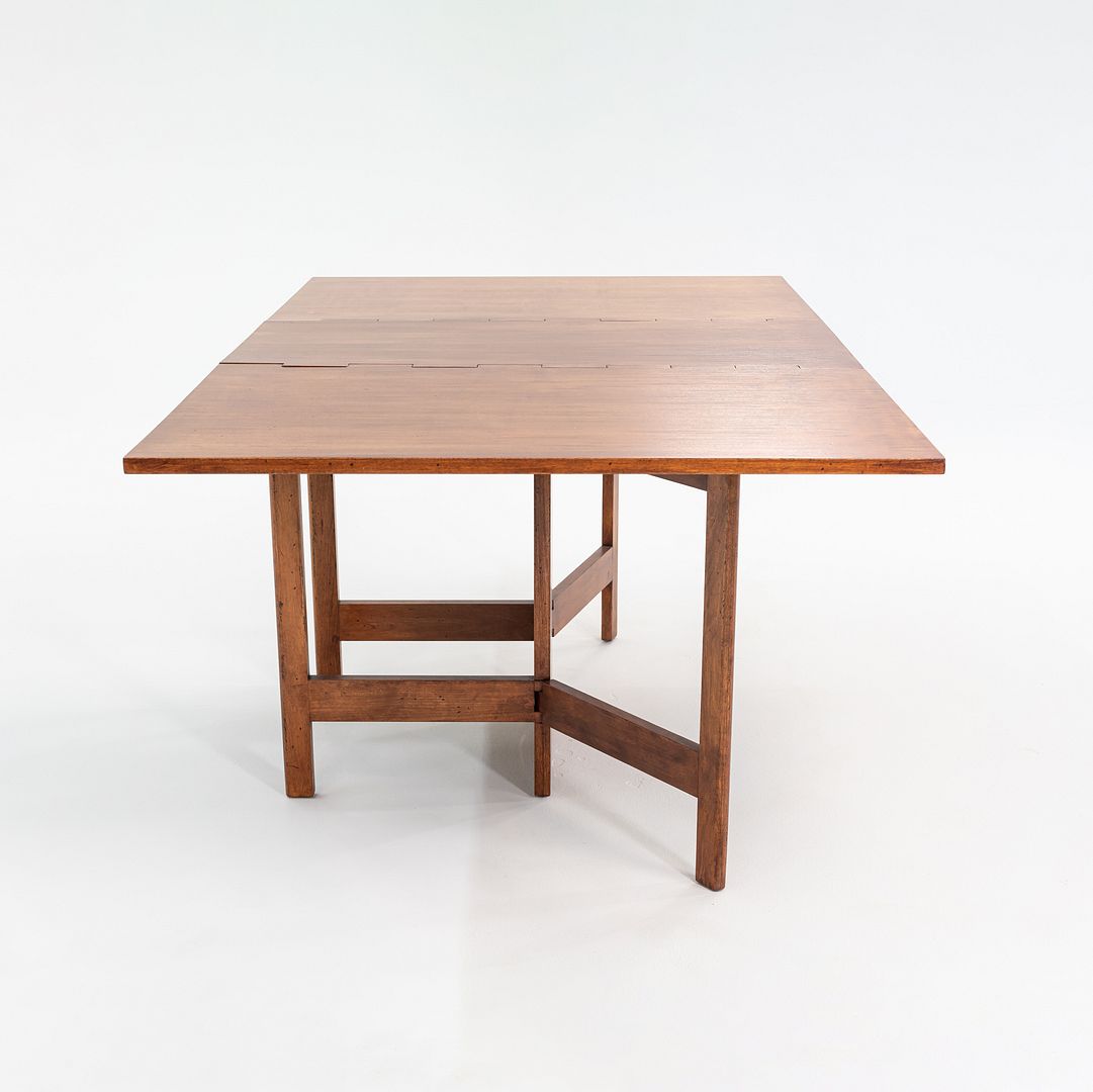 C. 1954 George Nelson Herman Miller Gate Leg Dining Table in Mahogany Model 4656