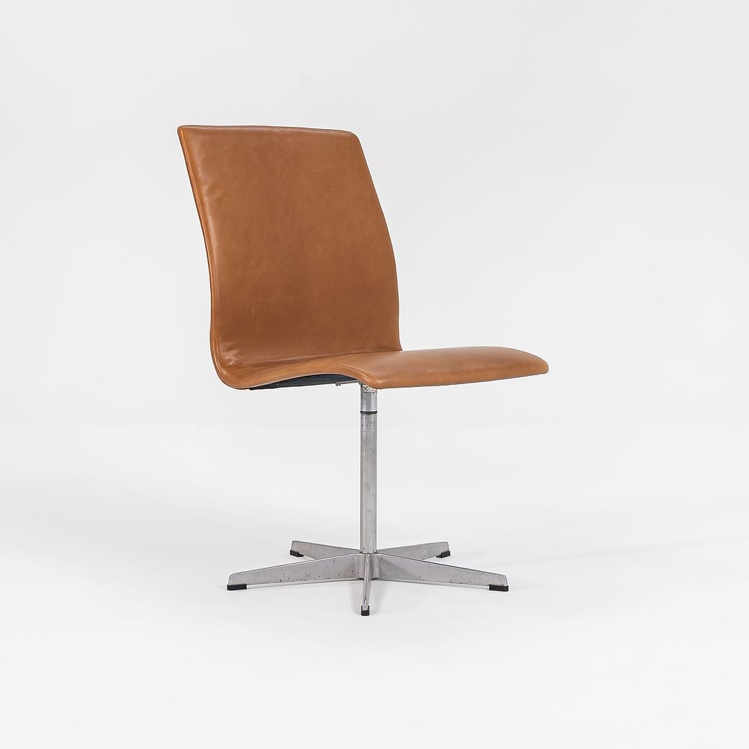 1973 Pair of Oxford Chairs, Model 3171T by Arne Jacobsen for Fritz Hansen in New Cognac Leather