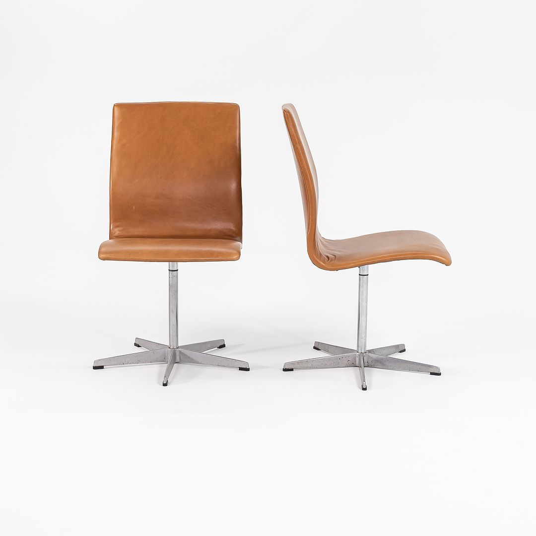 1973 Pair of Oxford Chairs, Model 3171T by Arne Jacobsen for Fritz Hansen in New Cognac Leather