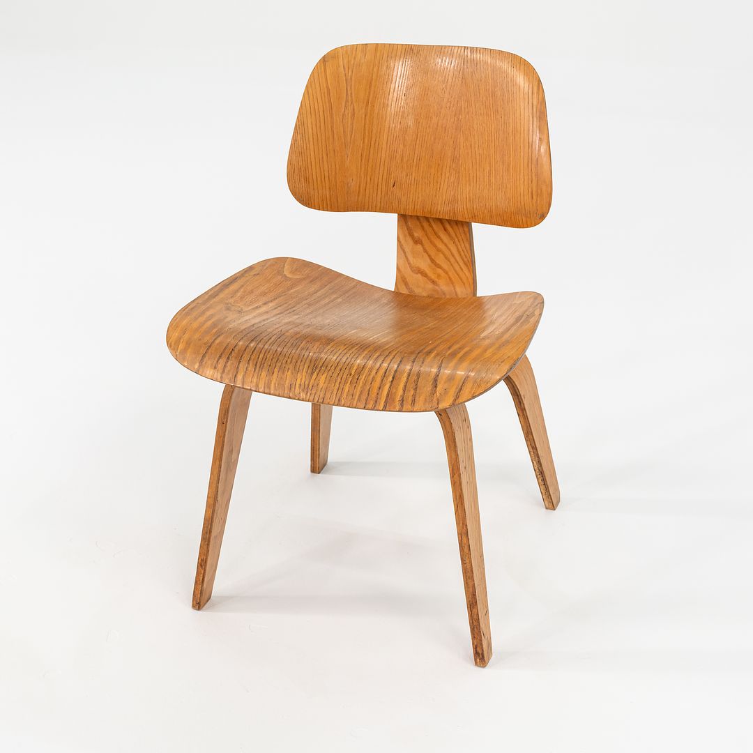 1948 Set of Four DCW Dining Chairs by Ray and Charles Eames for Herman Miller in Calico Ash