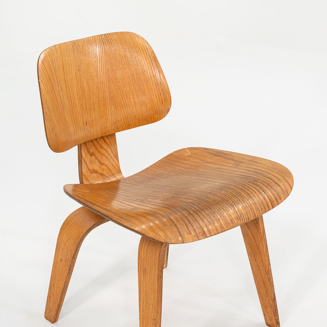 1948 Set of Four DCW Dining Chairs by Ray and Charles Eames for Herman Miller in Calico Ash