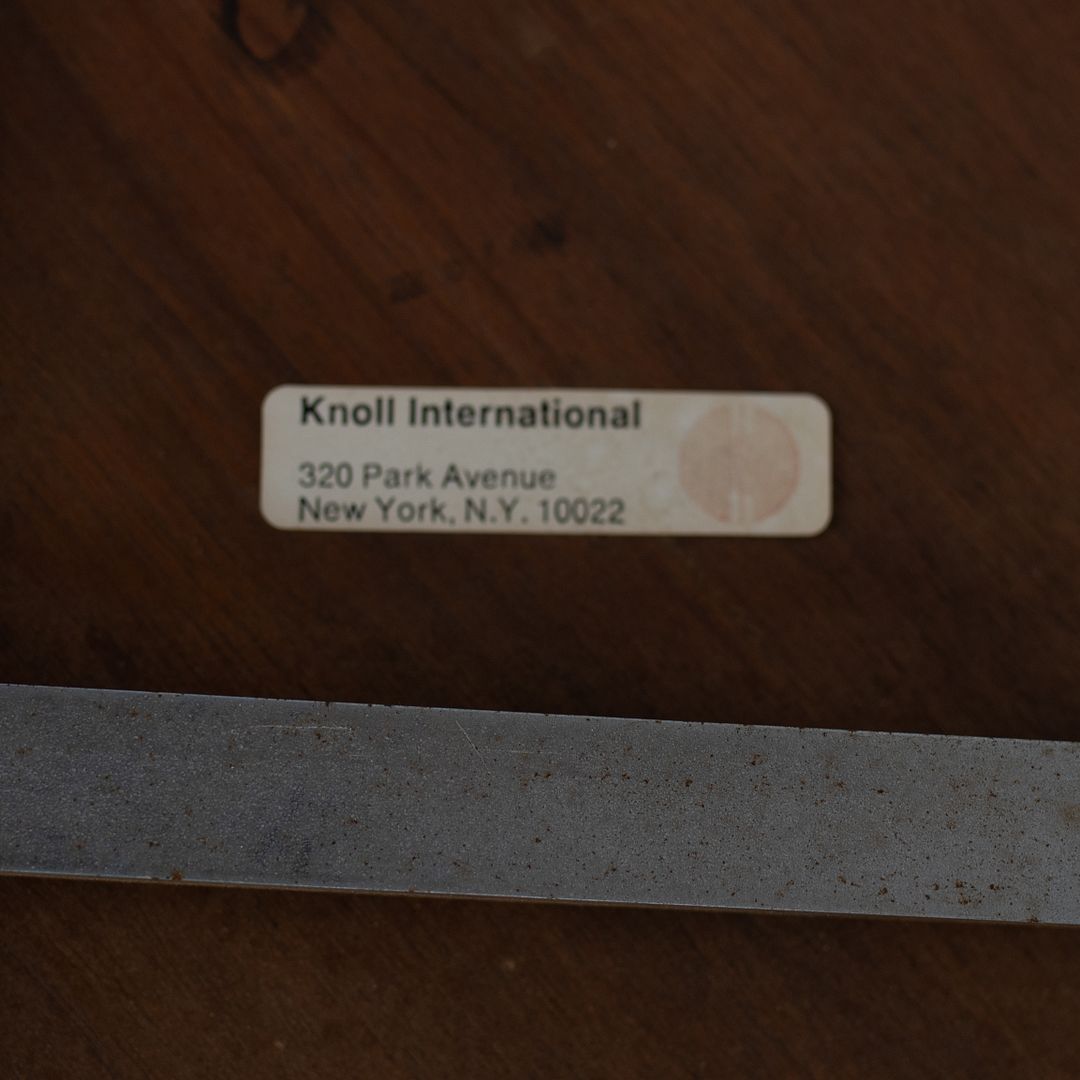 1960s Pair of Side Tables, Model 2562T by Florence Knoll in Walnut and Steel