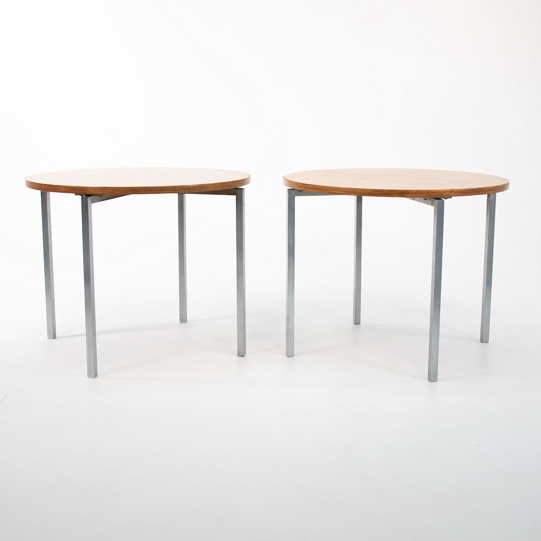 1960s Pair of Side Tables, Model 2562T by Florence Knoll in Walnut and Steel