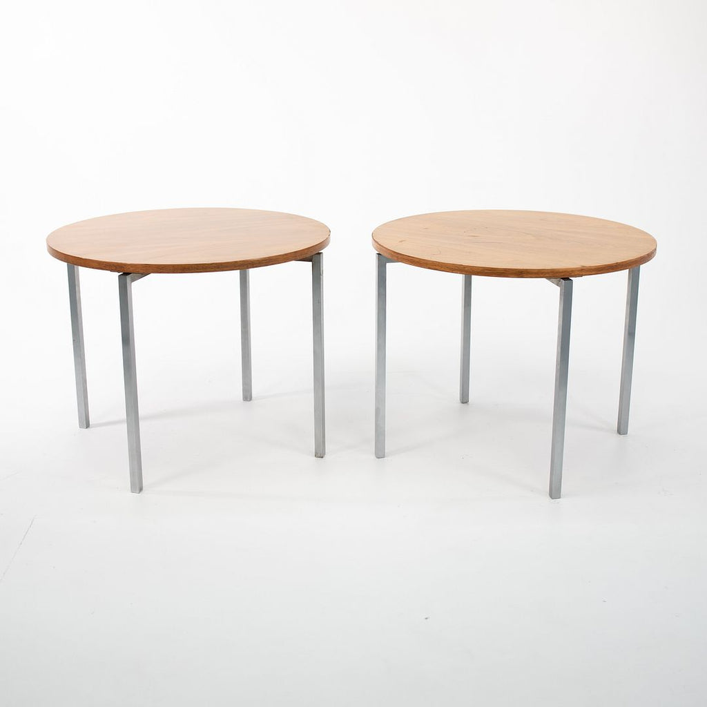 1960s Pair of Side Tables, Model 2562T by Florence Knoll in Walnut and Steel