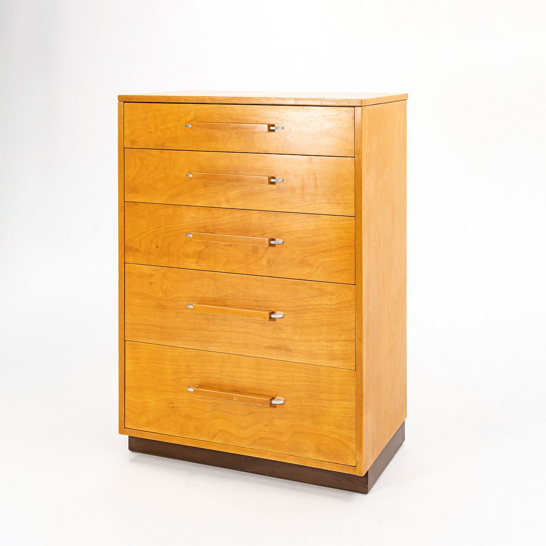 1939 Birch Tallboy 5-Drawer Dresser Cabinet by Eliel Saarinen, J. Robert Swanson, Pipsan Saarinen Swanson for Johnson Furniture Co. in Birch