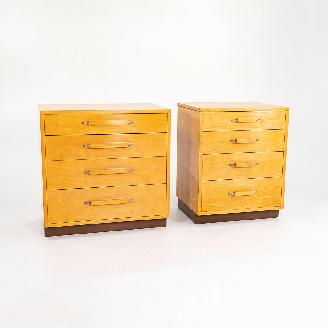 1939 Flexible Home Arrangements Birch 4-Drawer Dresser Cabinet by Eliel Saarinen, J. Robert Swanson, Pipsan Saarinen Swanson for Johnson Furniture Co. in Birch
