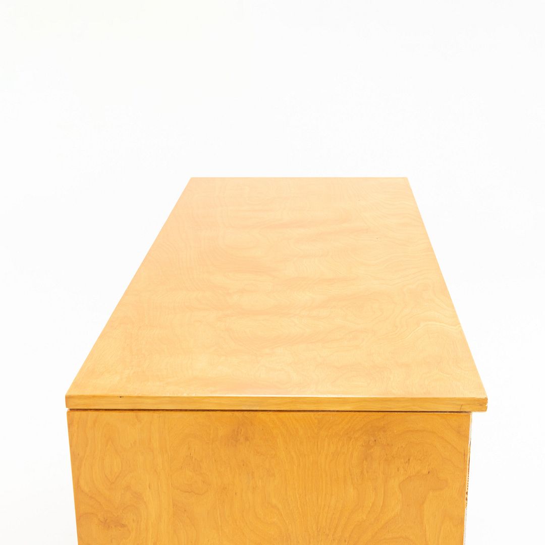 1939 Flexible Home Arrangements Birch 4-Drawer Drawer Dresser Cabinet By Eliel Saarinen, J. Robert Swanson, Pipsan Saarinen Swanson For Johnson Furniture Co. in Birch