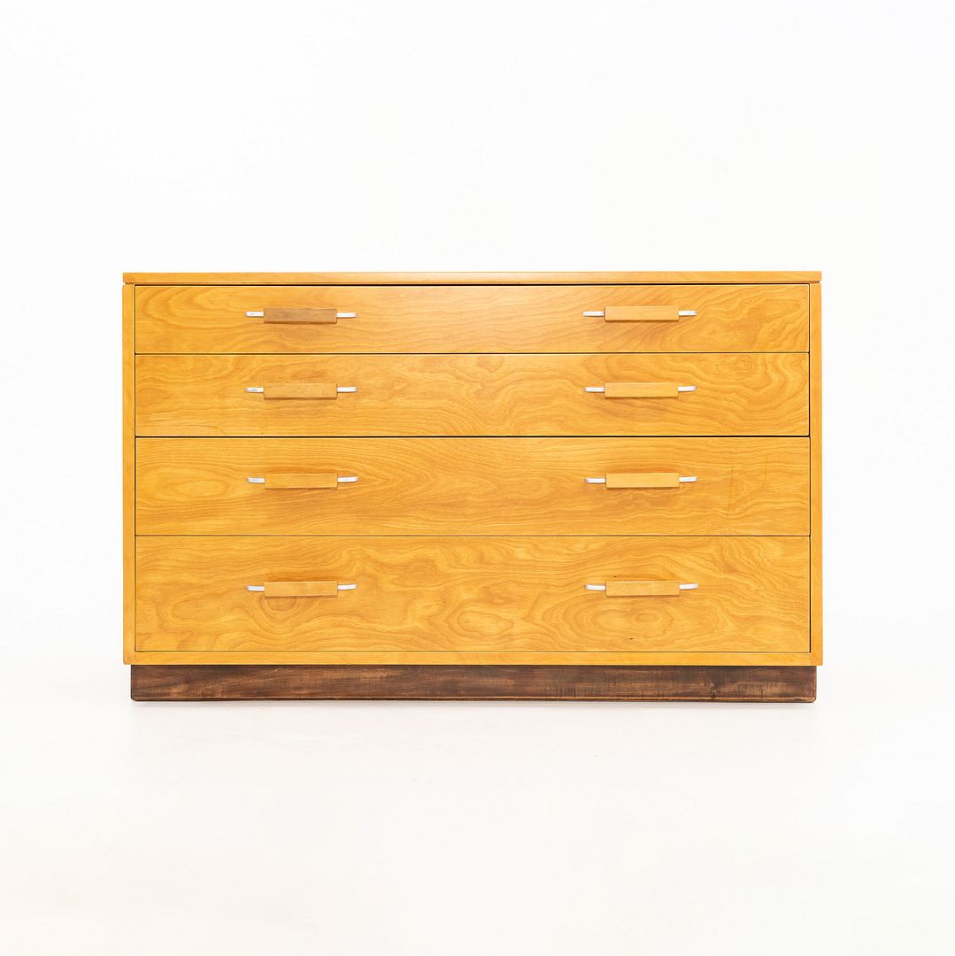 1939 Flexible Home Arrangements Birch 4-Drawer Drawer Dresser Cabinet By Eliel Saarinen, J. Robert Swanson, Pipsan Saarinen Swanson For Johnson Furniture Co. in Birch