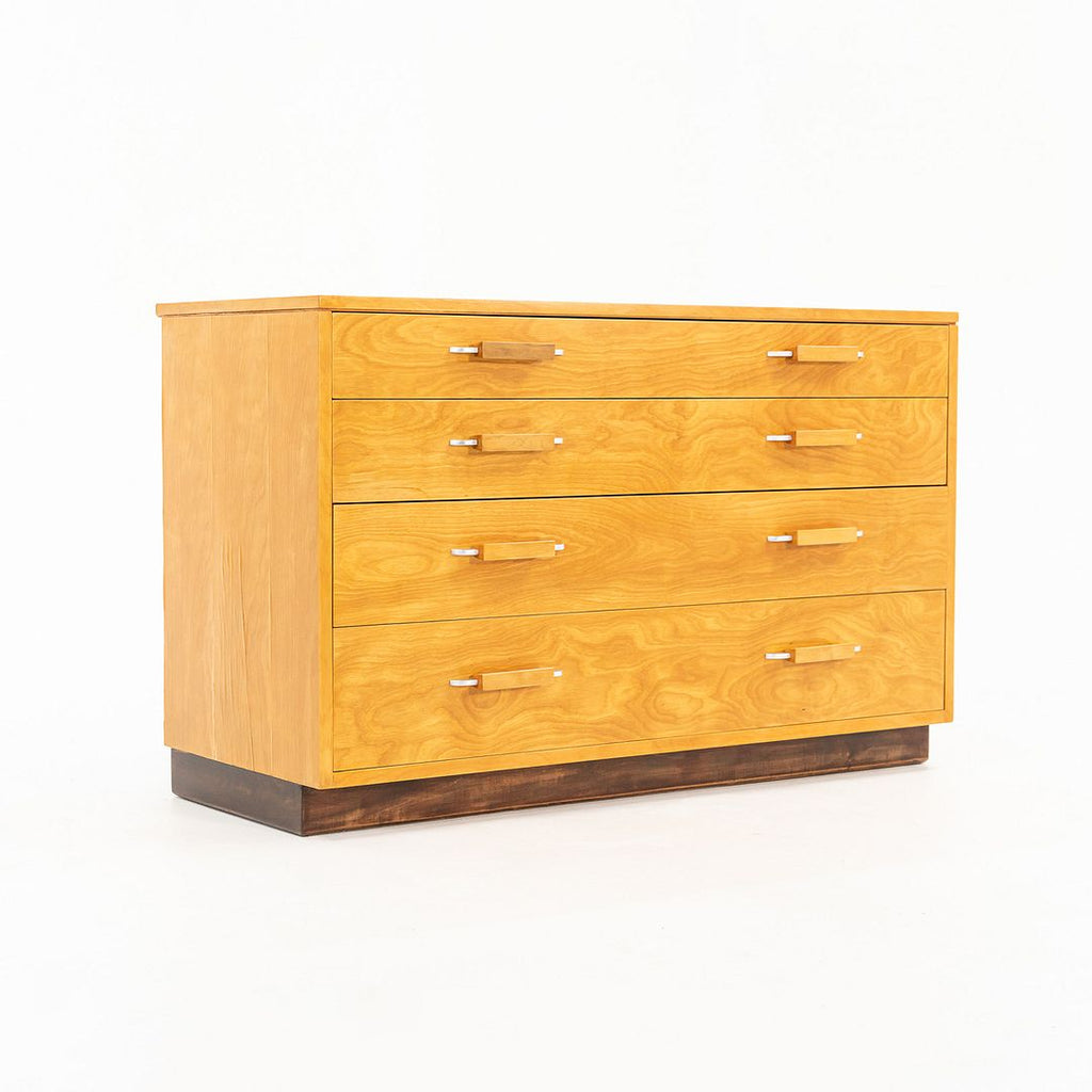 1939 Flexible Home Arrangements Birch 4-Drawer Drawer Dresser Cabinet By Eliel Saarinen, J. Robert Swanson, Pipsan Saarinen Swanson For Johnson Furniture Co. in Birch