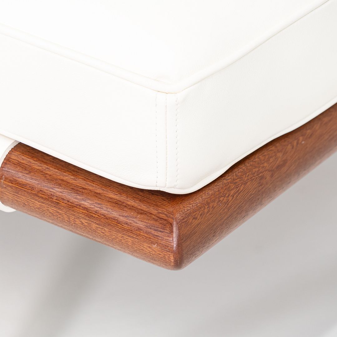 2023 Barcelona Daybed / Bench Model 258L by Mies van der Rohe for Knoll