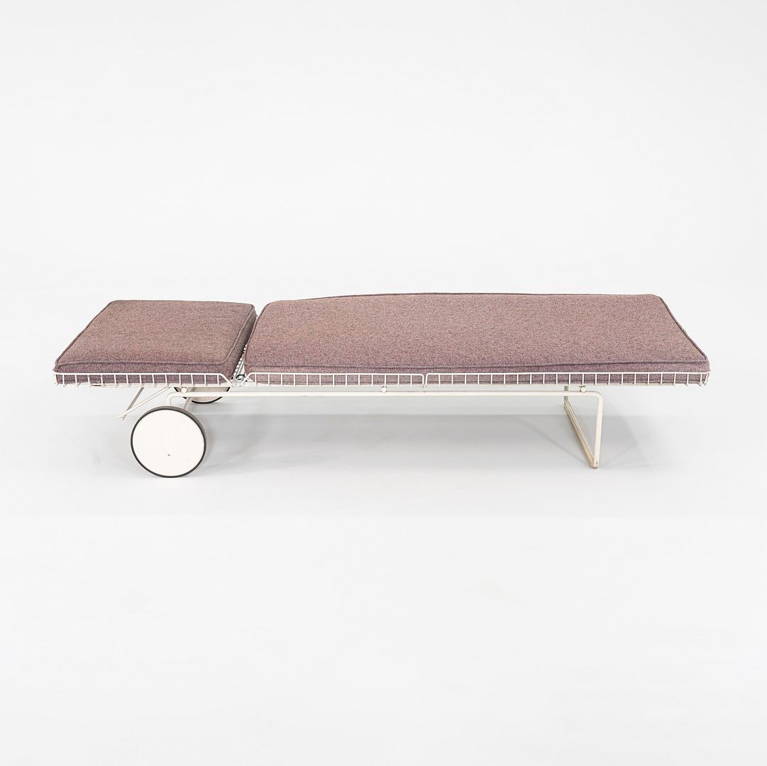 1963 Richard Schultz for Knoll Associates Model 715 Adjustable Chaise Lounge