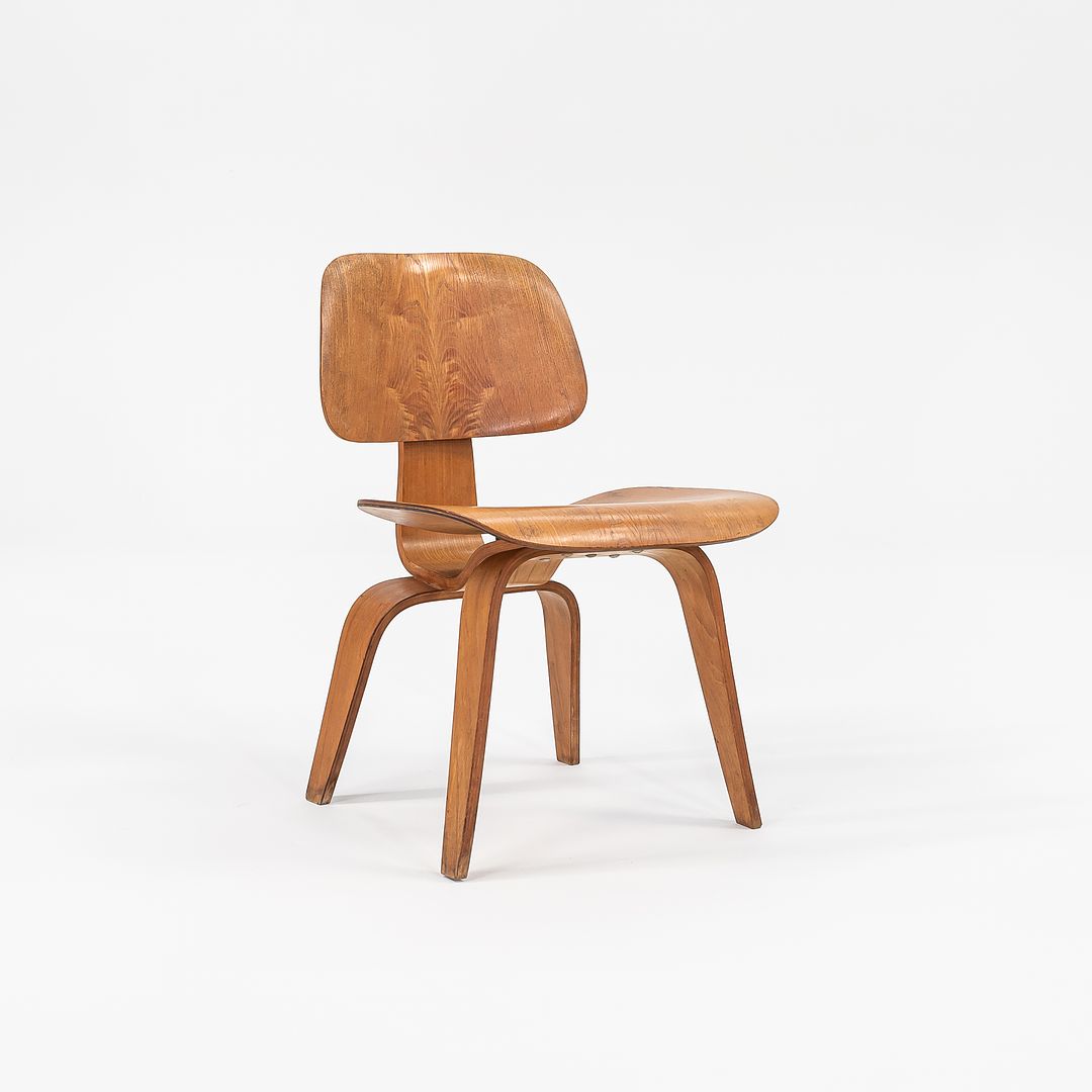 1946 DCW Chair by Ray and Charles Eames for Evans Products Company in Calico Ash