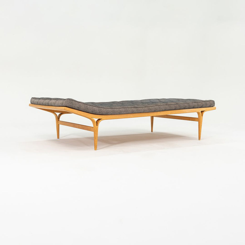 SOLD 1960s Berlin 57 Daybed, Model T303 by Bruno Mathsson for Firma Karl Mathsson in Beech with Original Fabric