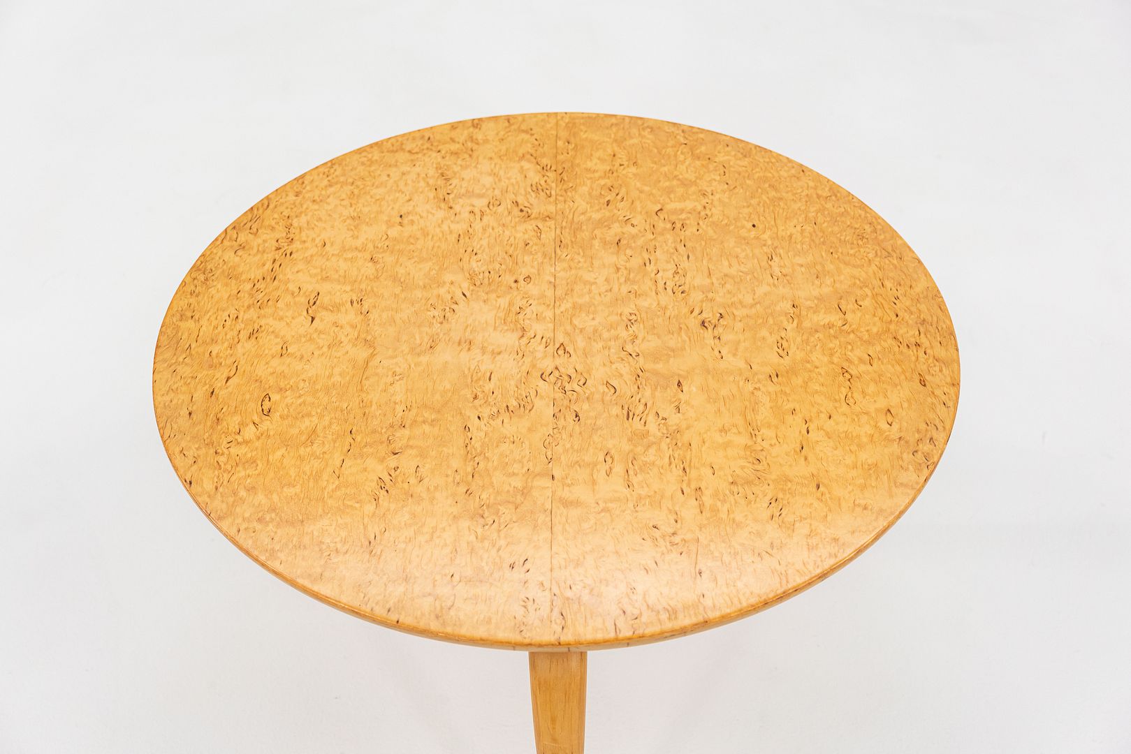1962 Bruno Mathsson for Firma Karl Mathsson Annika Side Table with Burled Birch