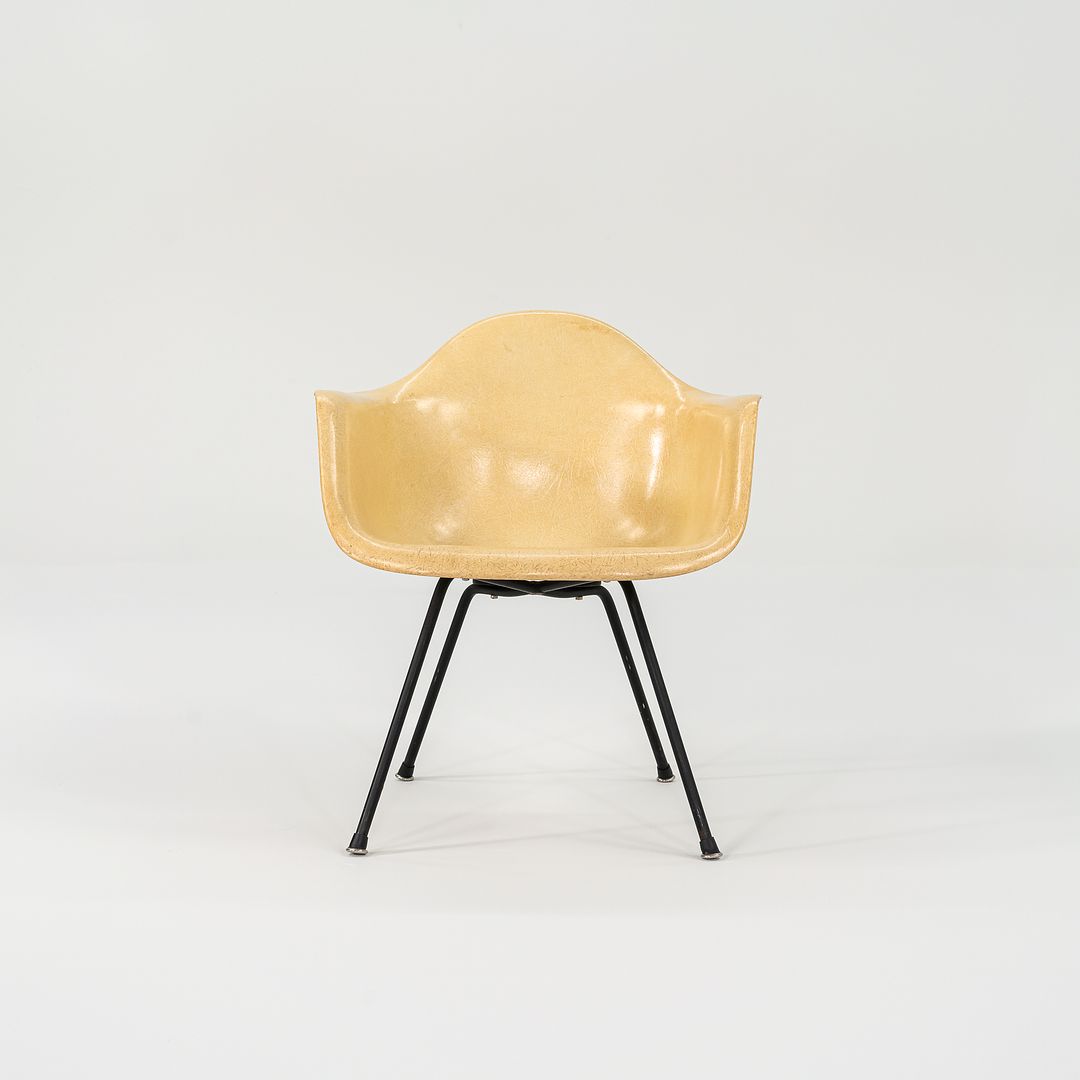 1950s MAX Armchair by Ray and Charles Eames for Herman Miller in Fiberglass