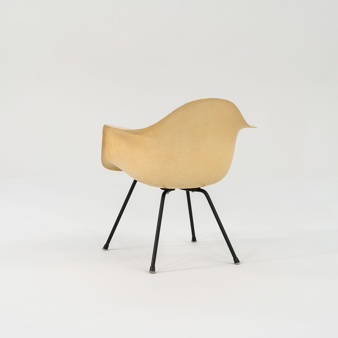 1950s MAX Armchair by Ray and Charles Eames for Herman Miller in Fiberglass