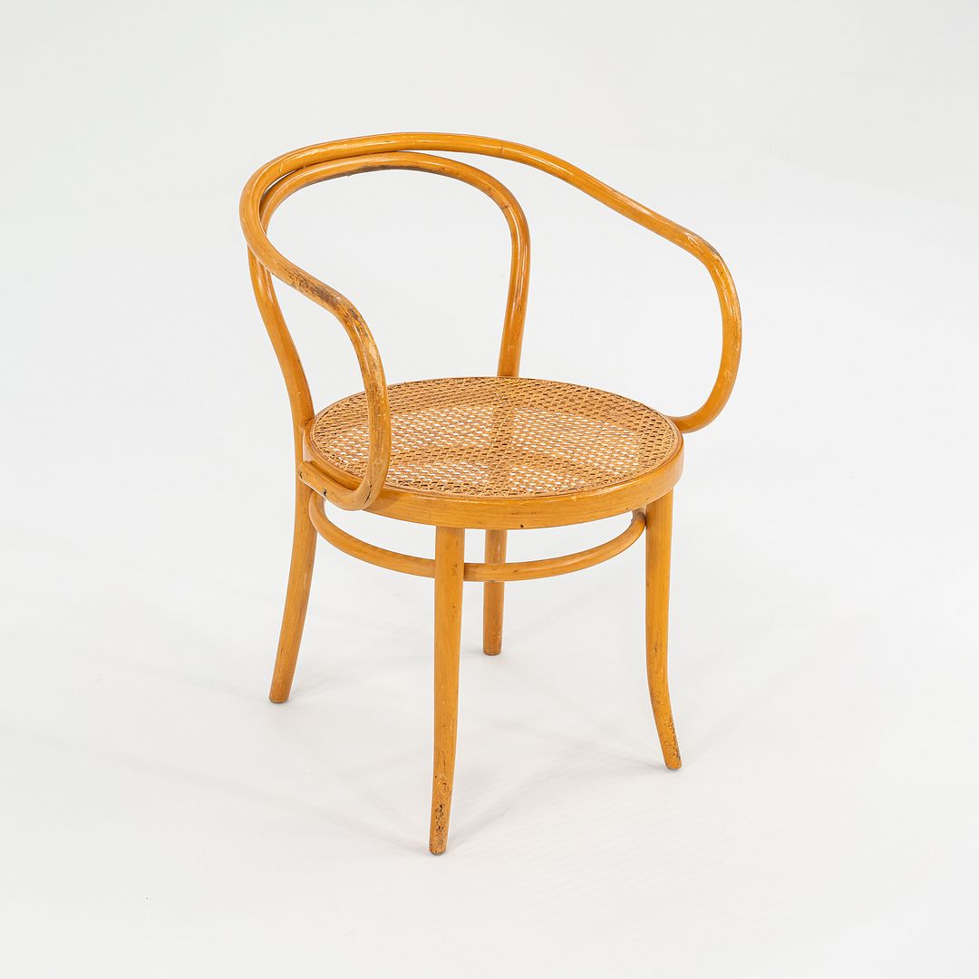 1960s Pair of No. B9 Bentwood Armchairs by Michael Thonet for Stendig in Beech