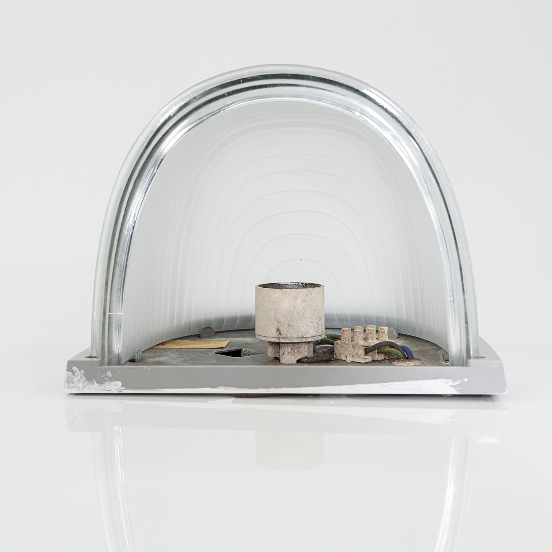 1980s Paride 20 Glass Wall Sconce by Angelo Mangiarotti for Artemide 3x Avail