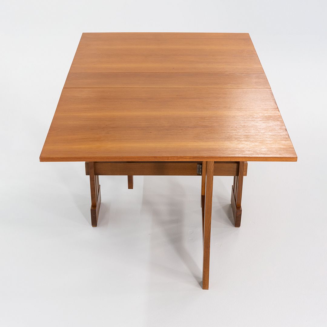 1970s Mission-Style Teak Drop-Leaf Dining Table with Gate Legs & Classic Design