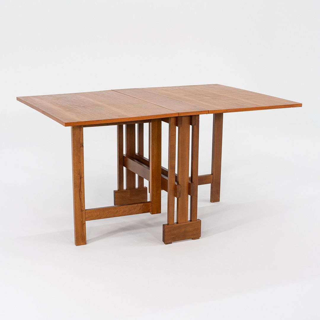 1970s Mission-Style Teak Drop-Leaf Dining Table with Gate Legs & Classic Design
