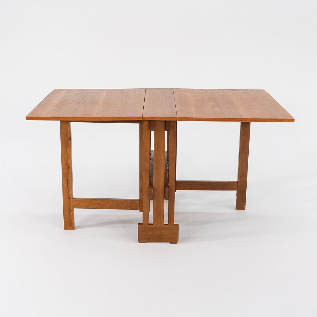 1970s Mission-Style Teak Drop-Leaf Dining Table with Gate Legs & Classic Design
