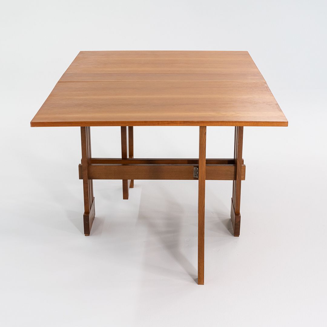 1970s Mission-Style Teak Drop-Leaf Dining Table with Gate Legs & Classic Design