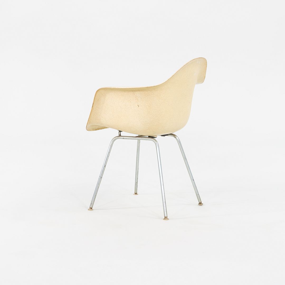 1960 Herman Miller Eames DAX Dining Arm Shell Chair in Parchment Fiberglass