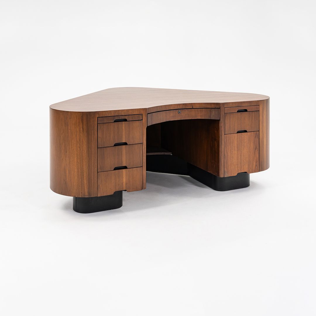 1945 Executive Desk, Model SP1110 by Frank Fletcher for Fletcher California in Walnut