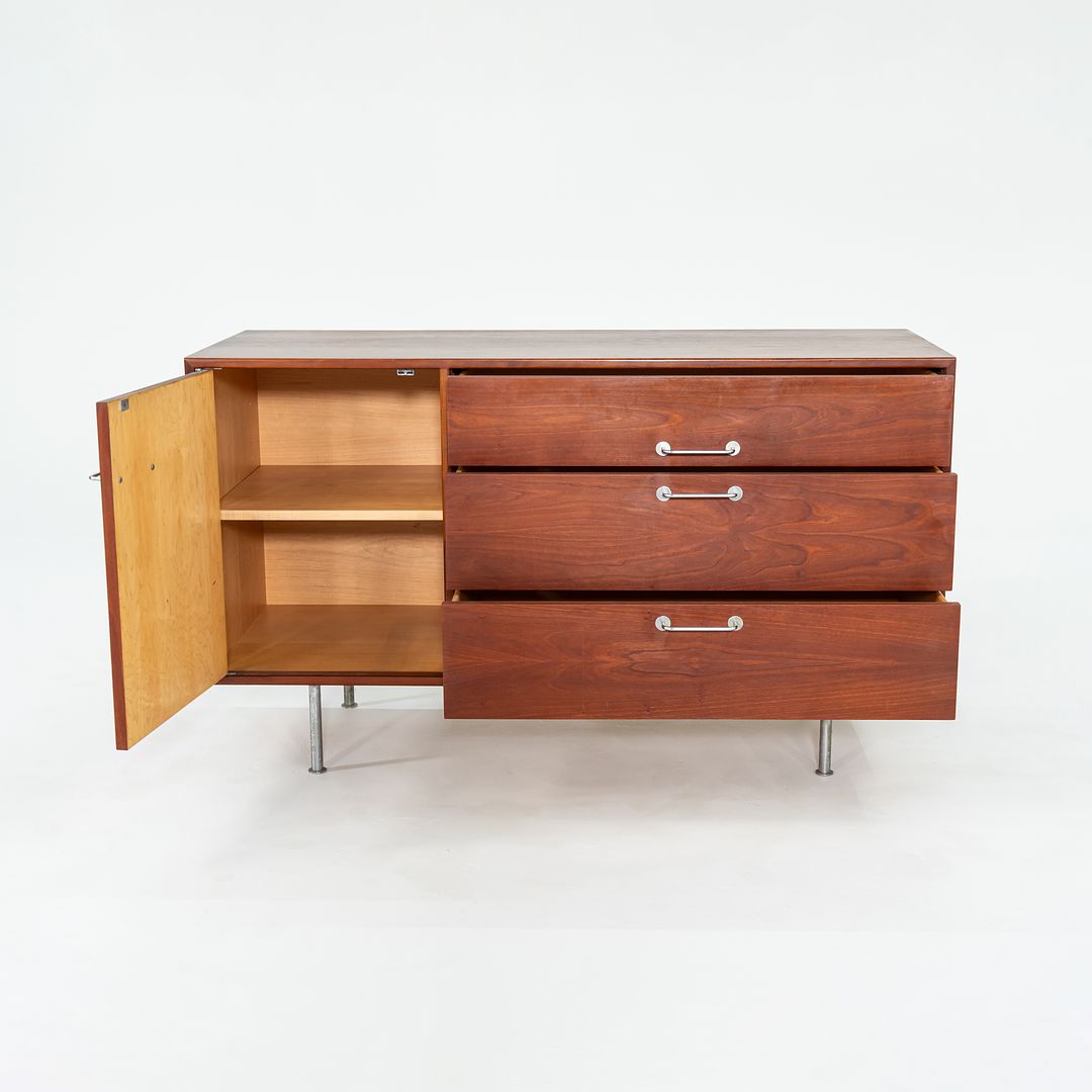 1960s Walnut Credenza Cabinet by Jens Risom for Jean Risom Designs Walnut