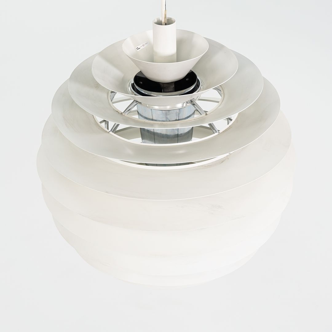 1980s PH Louvre Kugle Pendant Lamp by Poul Henningsen for Louis Poulsen Aluminum, Chrome, Lacquer
