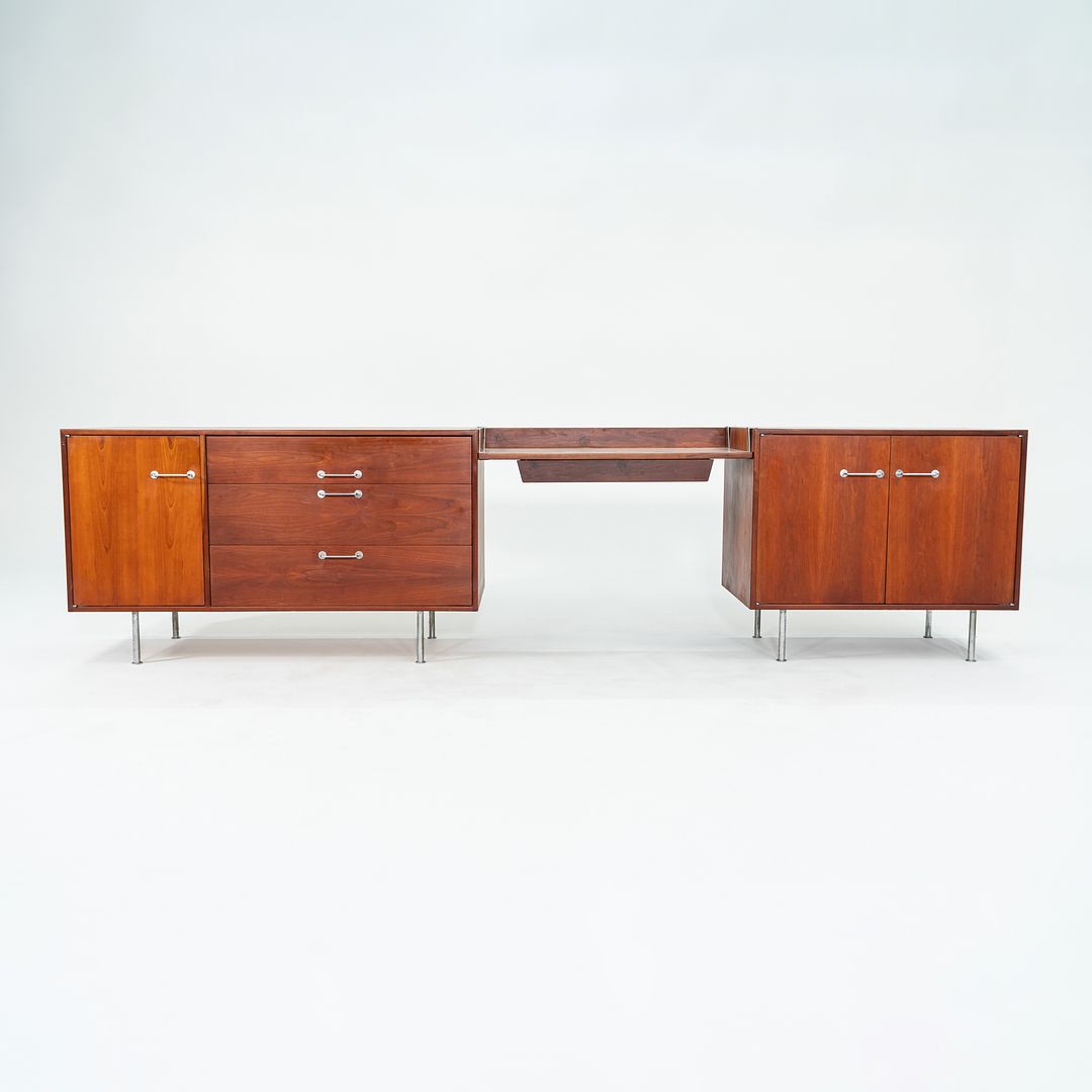 1960s Walnut Credenza Cabinet by Jens Risom for Jean Risom Designs Walnut